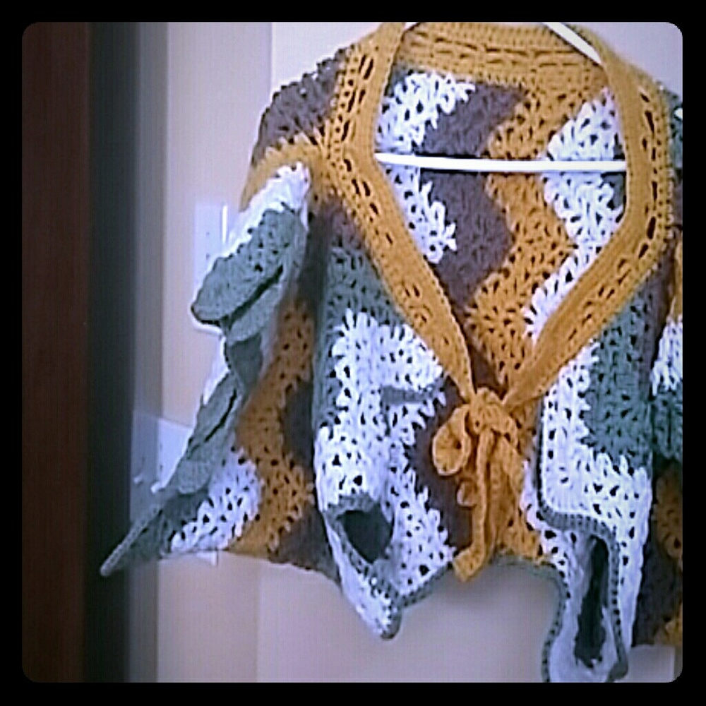Beautiful knit bolero
